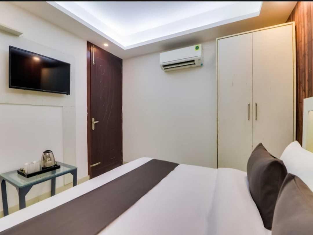 Hotel O Galaxy Stay Nowe Delhi Zewnętrze zdjęcie