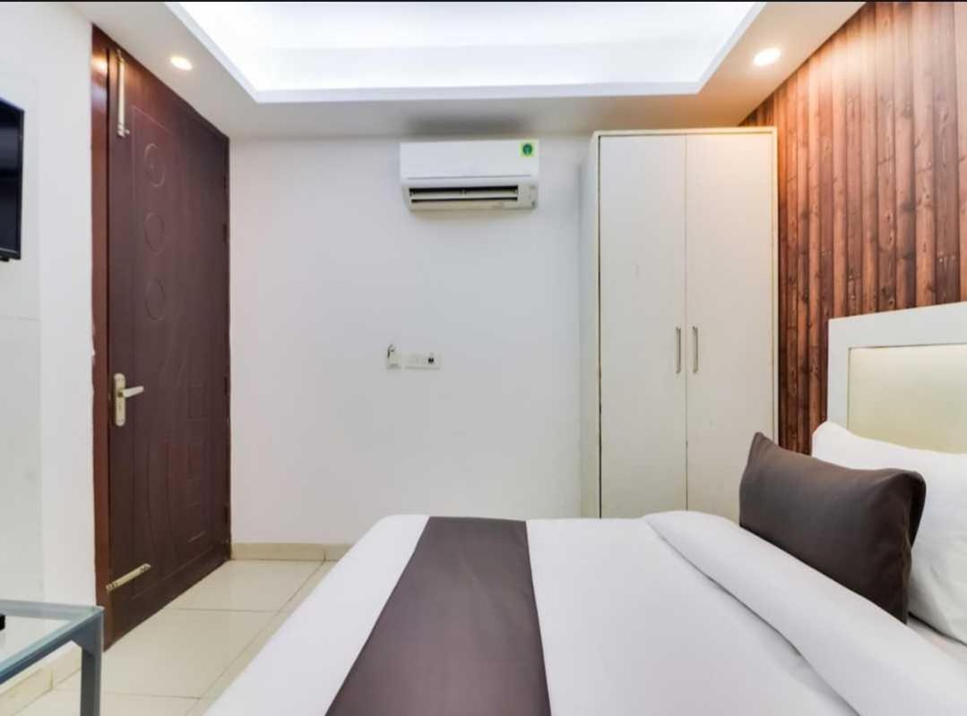 Hotel O Galaxy Stay Nowe Delhi Zewnętrze zdjęcie